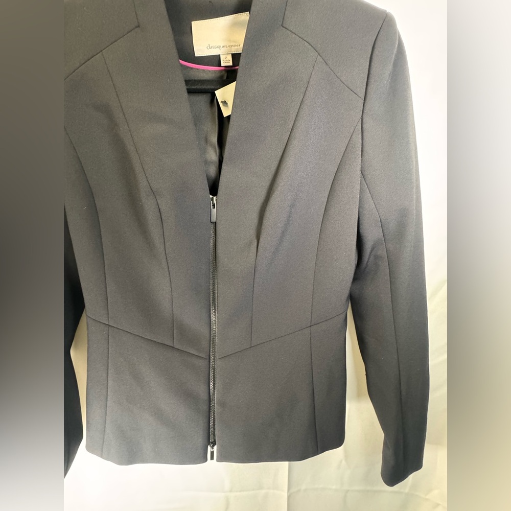 NWT Classiques Entier Suit Jacket in Black- Size 2 - Picture 3 of 8
